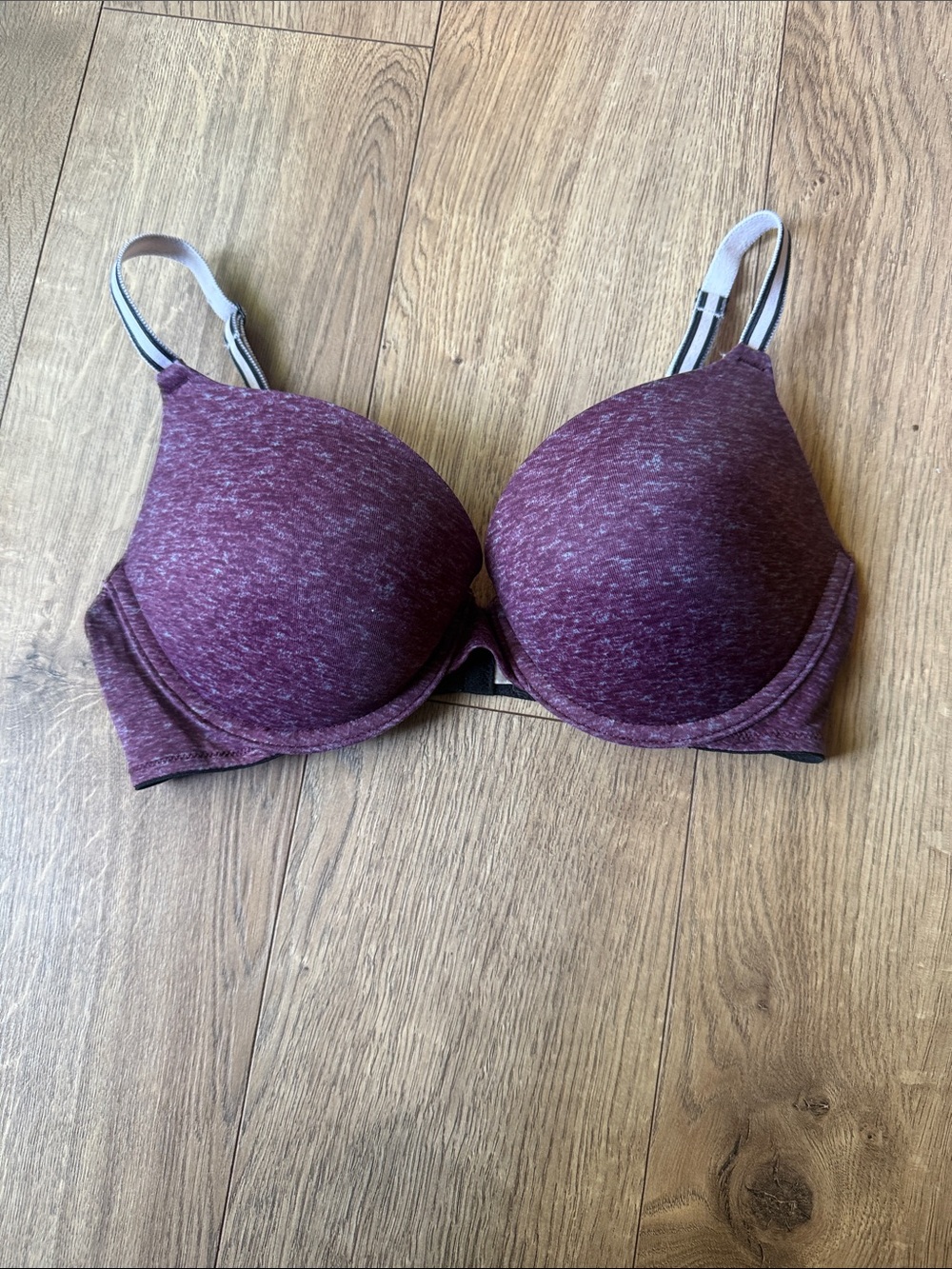PINK Victoria's Secret Heathered Wine Molded T-Shirt Bra